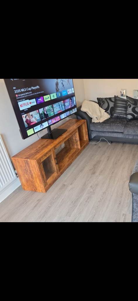 Rustic brown tv unit 