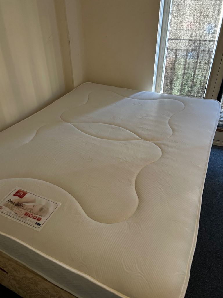 Divan Bed 