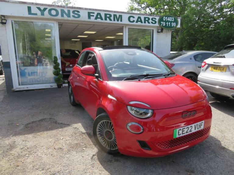 2022 22 FIAT 500E C 42KWH RED CONVERTIBLE 2DR ELECTRIC AUTOMATIC (118 PS)