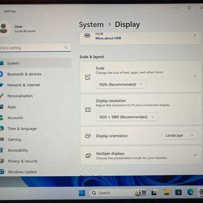 Dell Latitude 5340 laptop ( Intel i5-13th GEN, upto 4.7GHz, 16GB RAM, 256GB). Win11 Touchscreen