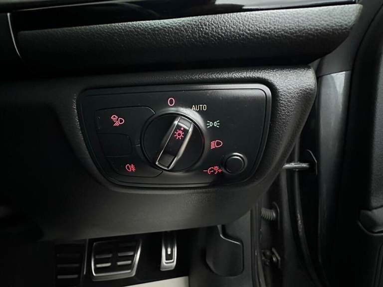 2017 Audi A6 2.0 TDI Ultra Black Edition 4dr S Tronic SALOON DIESEL Automatic