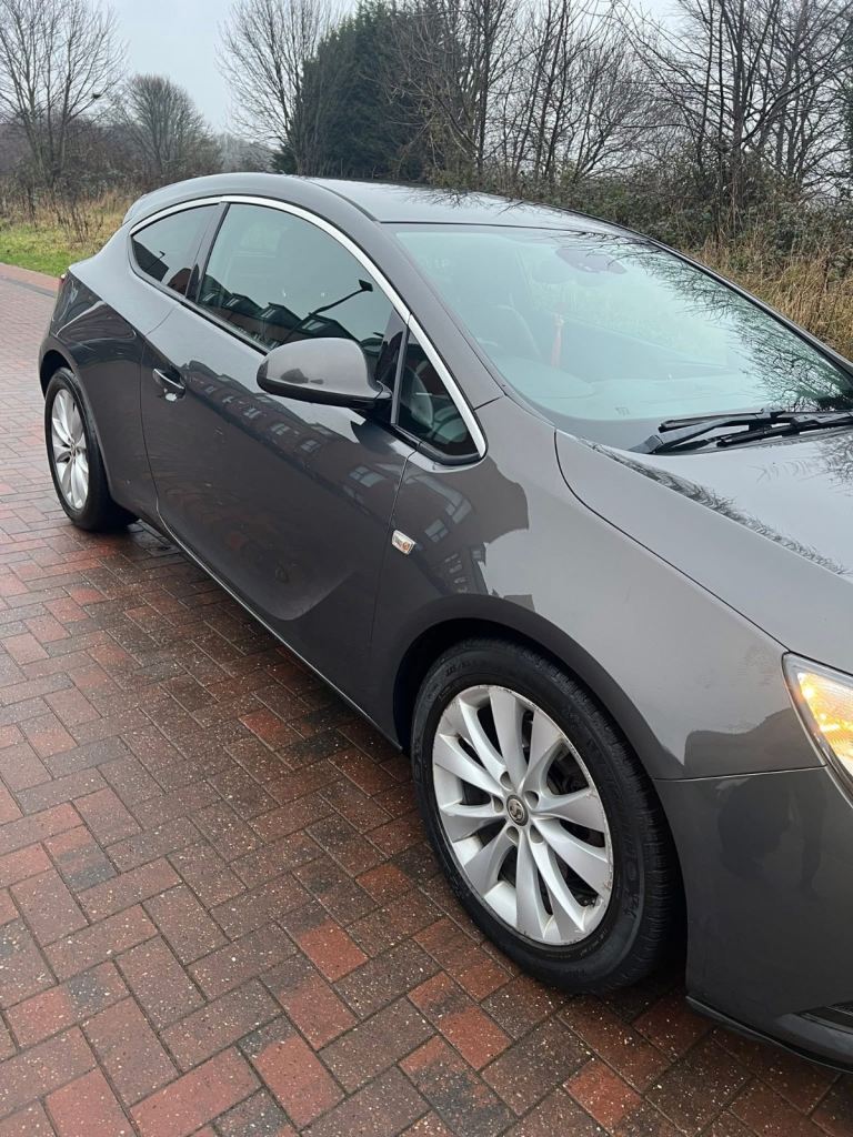 Vauxhall, ASTRA GTC, Hatchback, 2014, Other, 1956 (cc), 3 doors