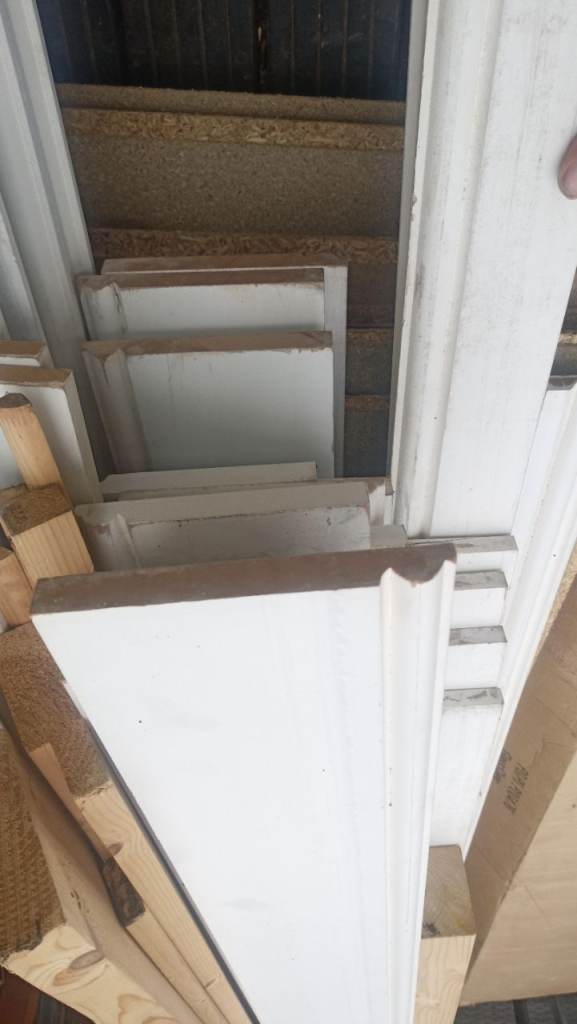 Skirting board 