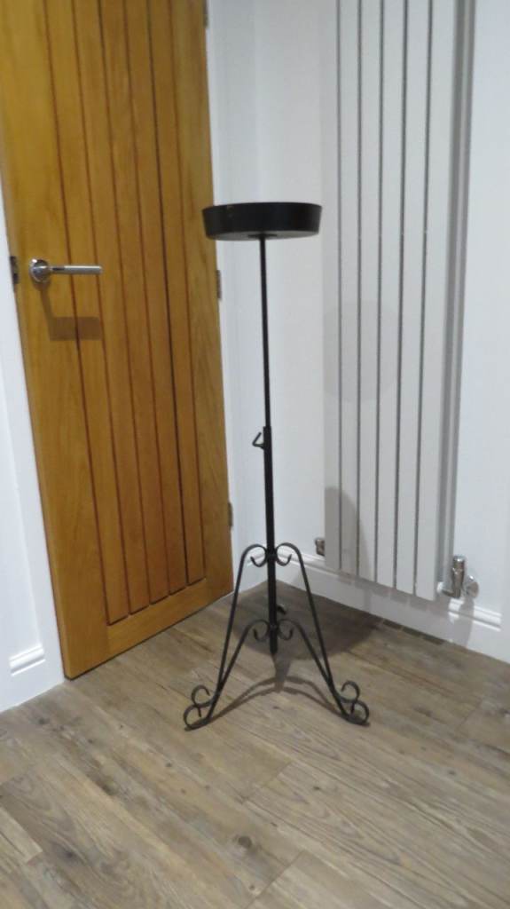 Black Metal Plant Stand / Candle Holder – Good Condition