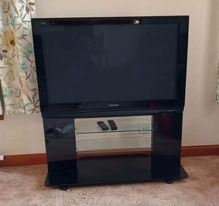 Panasonic 42" Plasma TV + Black Glass Stand – Great Condition