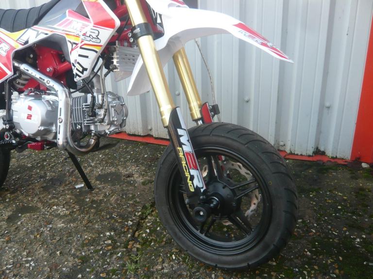 M2R 140 SUPERMOTO OFF ROAD PIT BIKE KIDS MX DIRT TRACK RACE SPORTS R STOMP 125 S