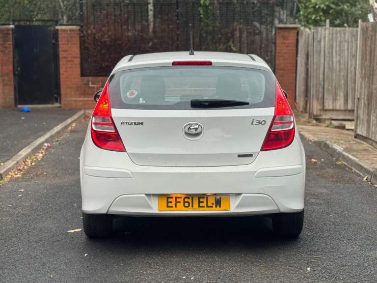 Hyundai, I30, Hatchback, 2011, Manual, 1582 (cc), 5 doors