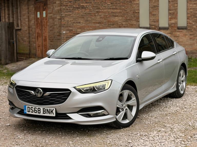 2018 Vauxhall Insignia 1.5T SRi Vx-line Nav 5dr HATCHBACK Petrol Manual