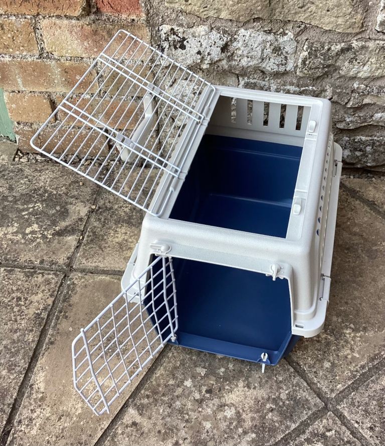 Pet carrier