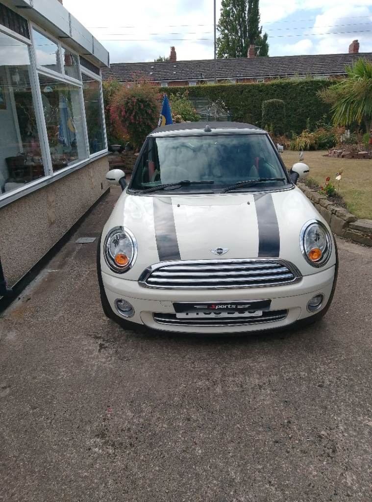 Mini, CONVERTIBLE, Convertible, 2010, Manual, 1598 (cc), 2 doors