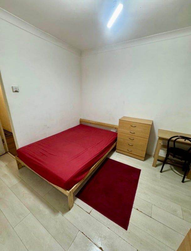 🪄🌸Two Double Room in E14 | Balcony & All Bills Included | Close to Canary Wharf!