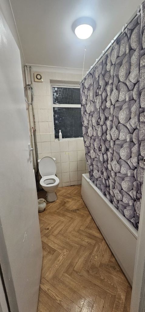 Lovely two bedroom flat in Ha7 1dz