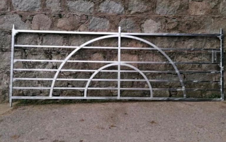 Traditional farm gates 