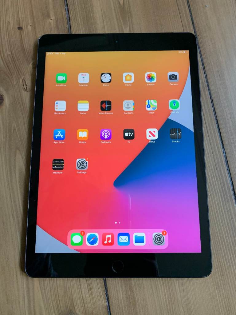 APPLE IPAD 9 10.2 INCH 64GB IOS26 WIFI and Cellular -can deliver