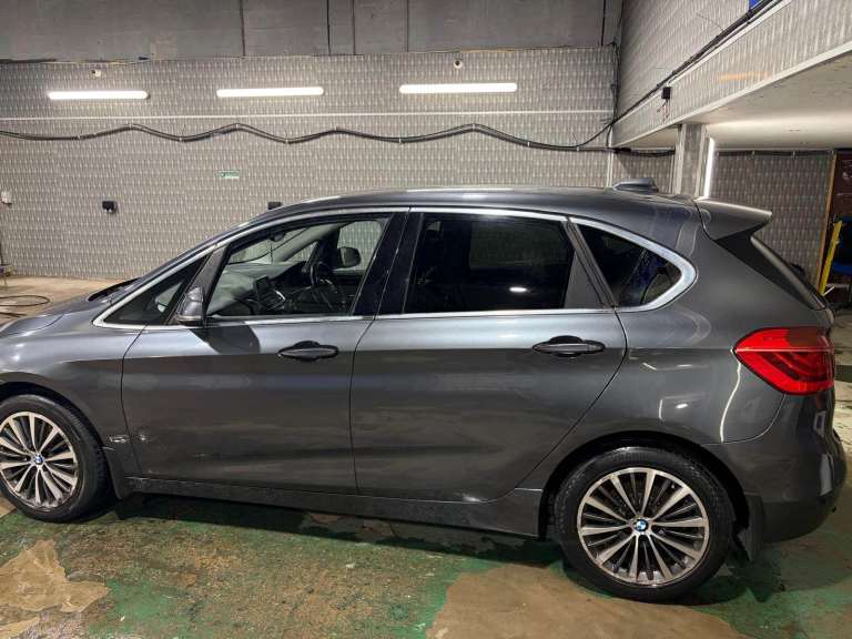 BMW 218i Luxury Auto 