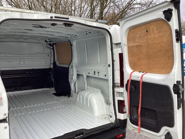 2021 Renault Trafic dCi ENERGY 30 Business+ LWB L/R Euro 6 LWB Panel Van Diesel Manual