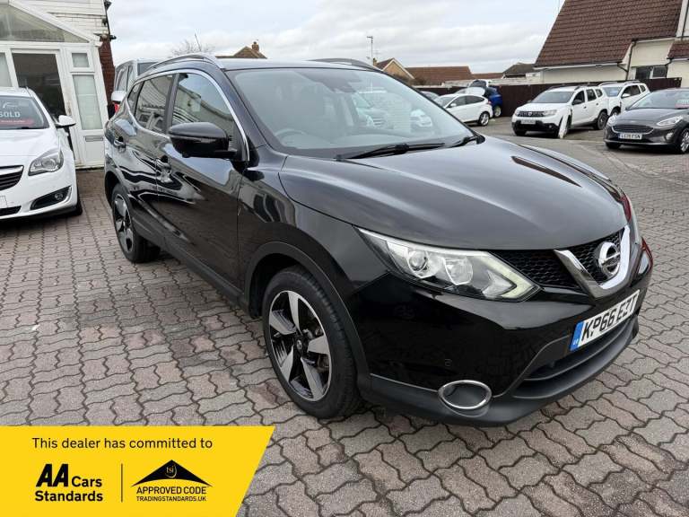 2016 Nissan Qashqai 1.6 dCi N-Connecta XTRON 2WD Euro 6 (s/s) 5dr HATCHBACK Diesel Automatic