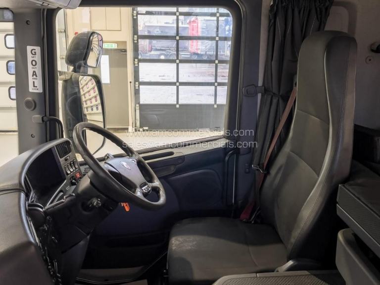 2016 (65) SCANIA P360 4X2 SLEEPER CAB