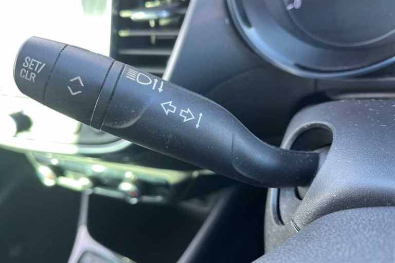 2020 Vauxhall Crossland X 1.2 Elite Nav SUV 5dr Petrol Manual Euro 6 (s/s) (83 ps) SUV Petrol Manual