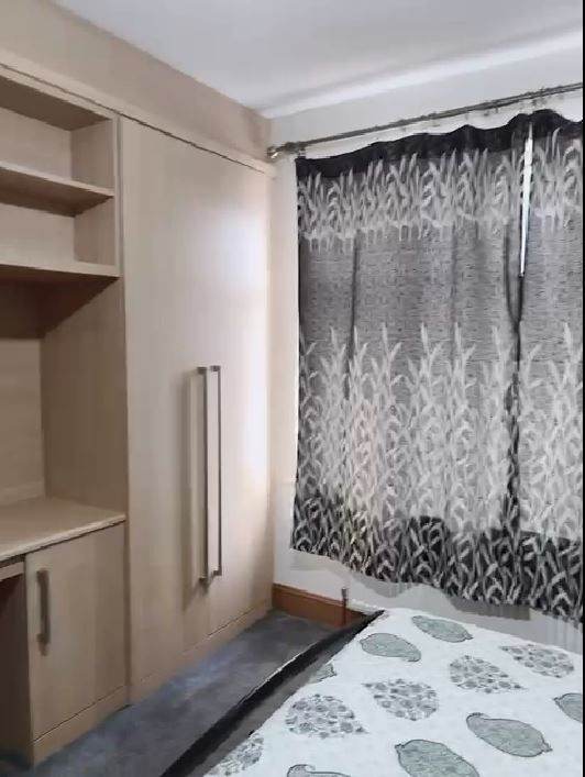 Spacious & Cosy double room for Rent UB10 9AQ