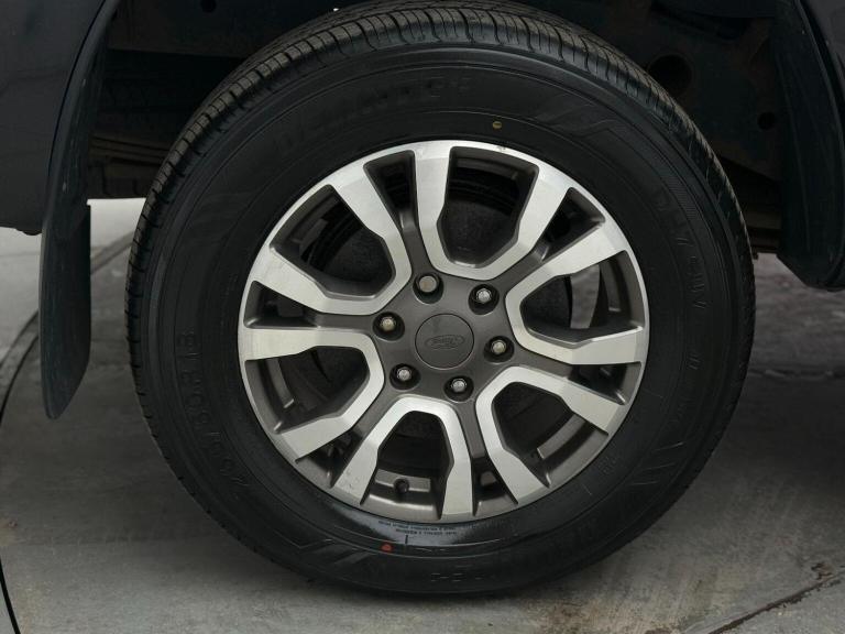 FORD RANGER 3.2 TDCi Wildtrak Auto 4WD Euro 5 4dr 2017