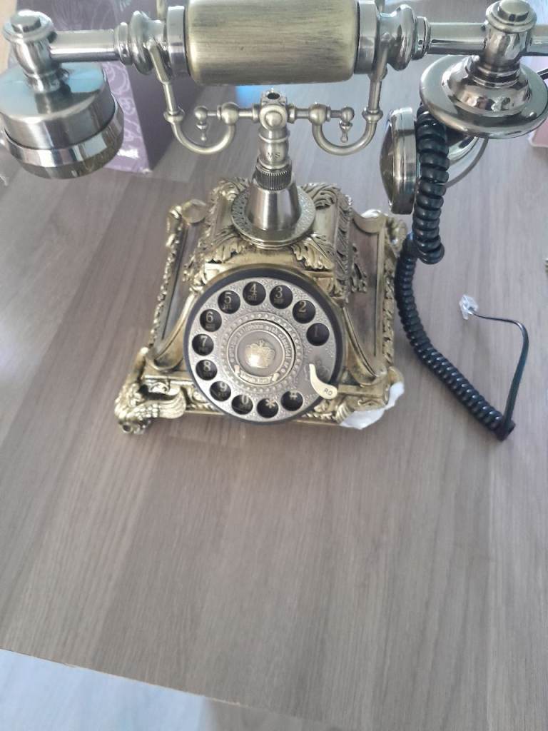 Brand New Retro Antique 90's Style Telephone 