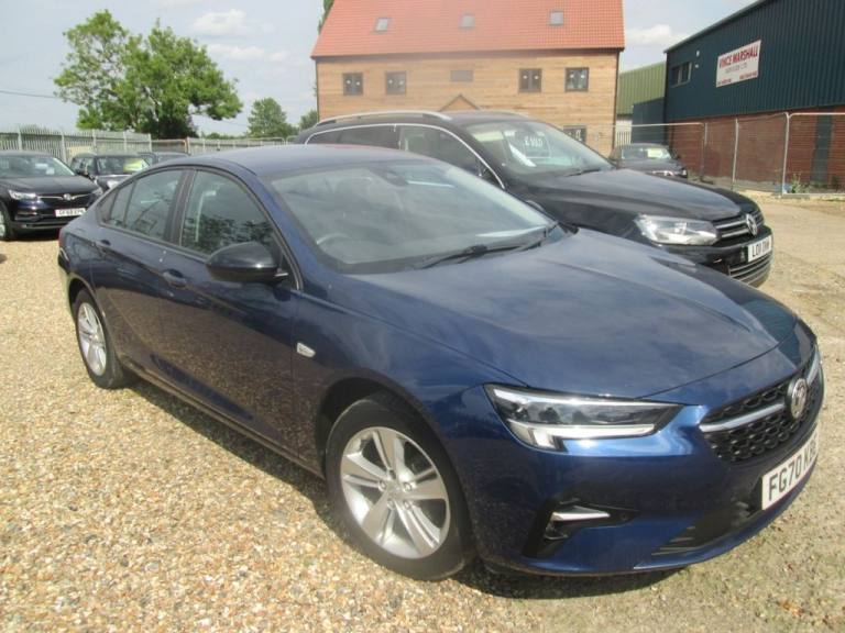 2020 70 VAUXHALL INSIGNIA 2.0 CDTI SE NAV HATCHBACK 5DR DIESEL MANUAL EURO 5 (16