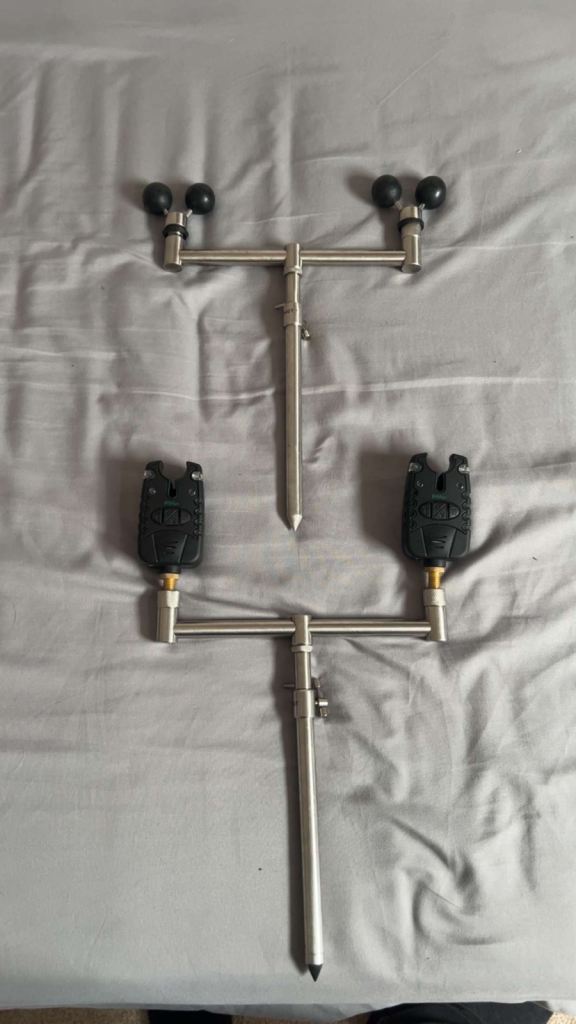 Fishing Rod Pods with Bite Alarms – Stainless Steel, As Good As New