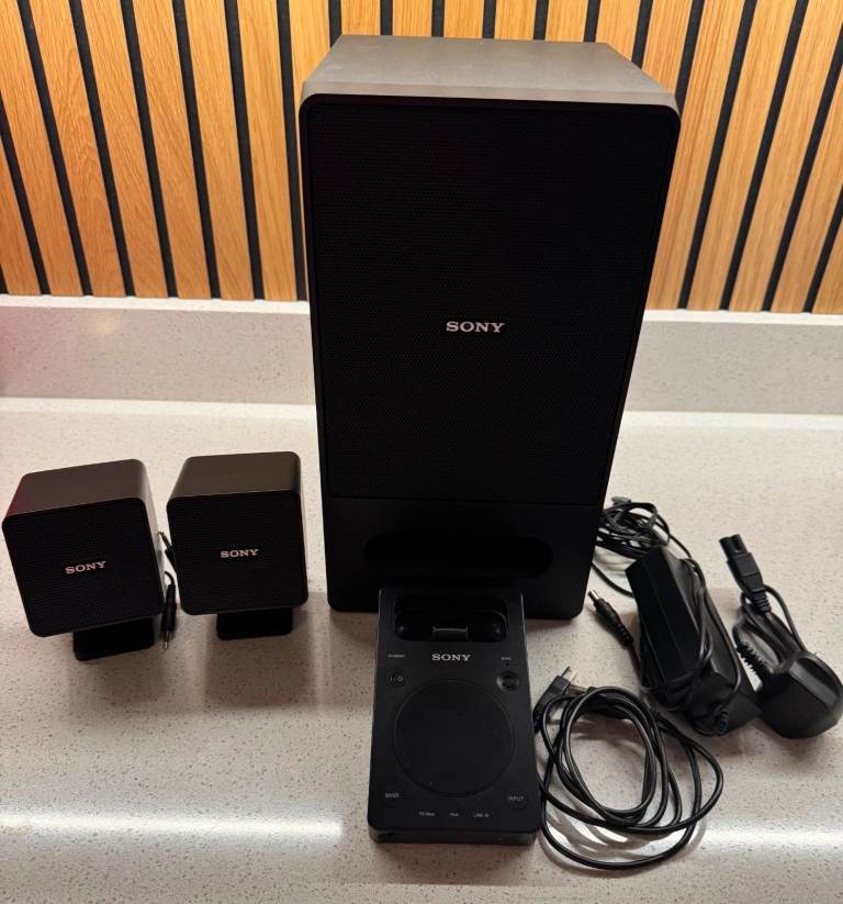  Sony SRS-GD50iP 2.1-Channel Sound System 