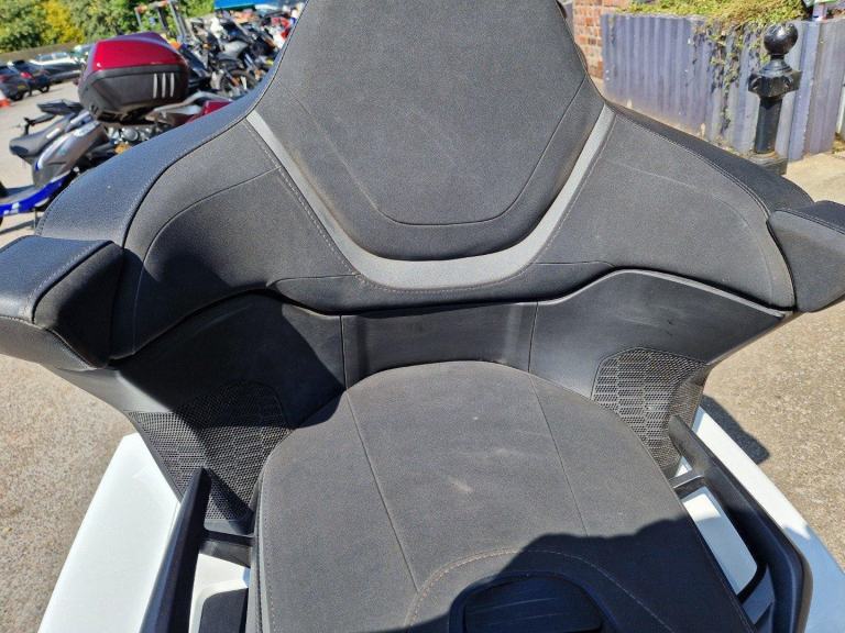 HONDA GL1800 GOLD WING  TOUR DCT