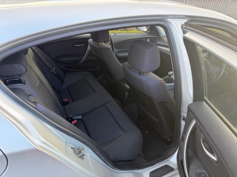 2009 BMW 1 Series 116i [2.0] SE 5dr HATCHBACK Petrol Manual