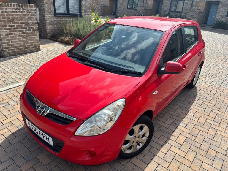 Hyundai i20 1.4 CRDi 2010 , new clutch , QUICK SALE