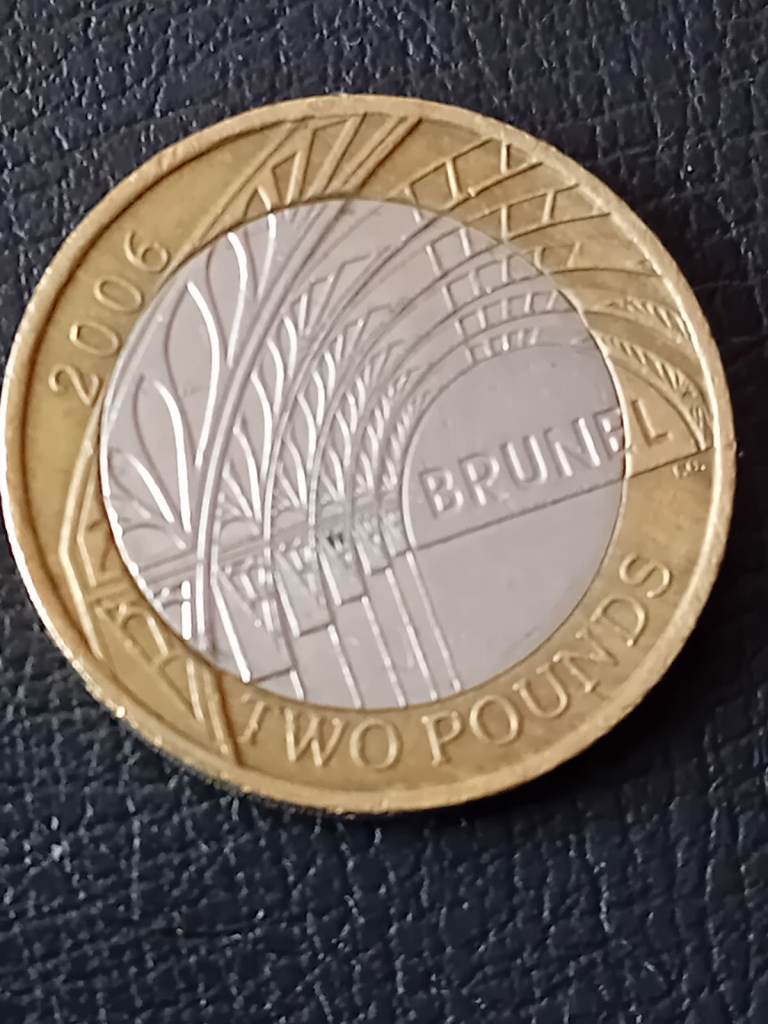 A 2006 Brunel Design of Bridges £2 Coin