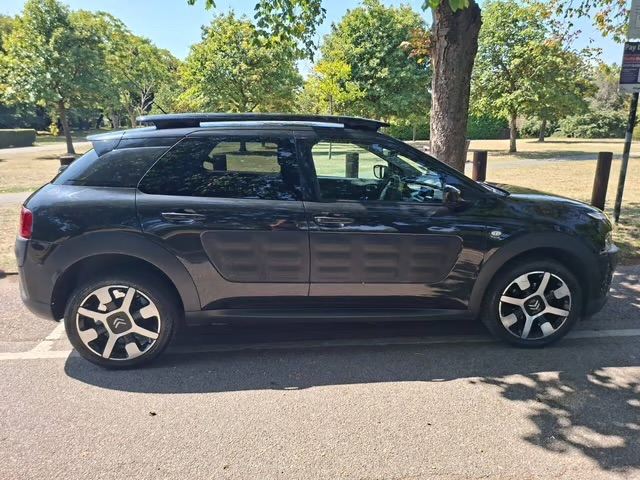 Citroen, C4 CACTUS, Hatchback, 2016, Semi-Auto, 1560 (cc), 5 doors