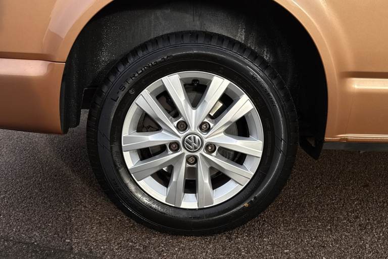 2022 Volkswagen Transporter 2.0 TDI 150 Highline Van Van DIESEL Manual