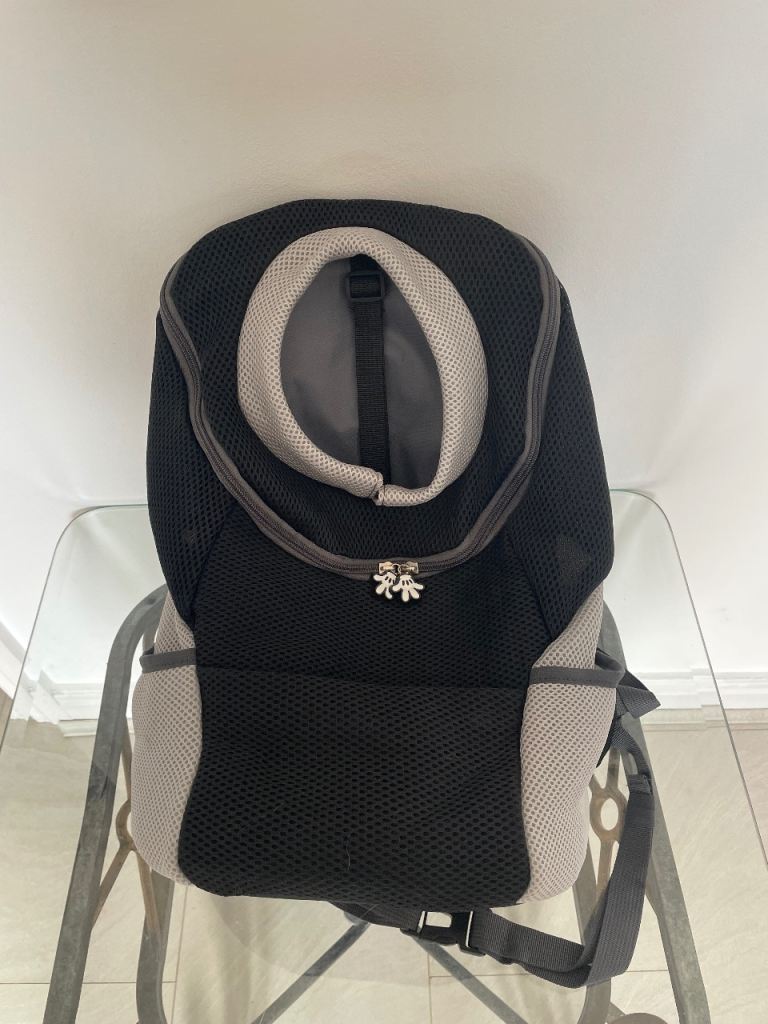 Pet Carrier / Backpack