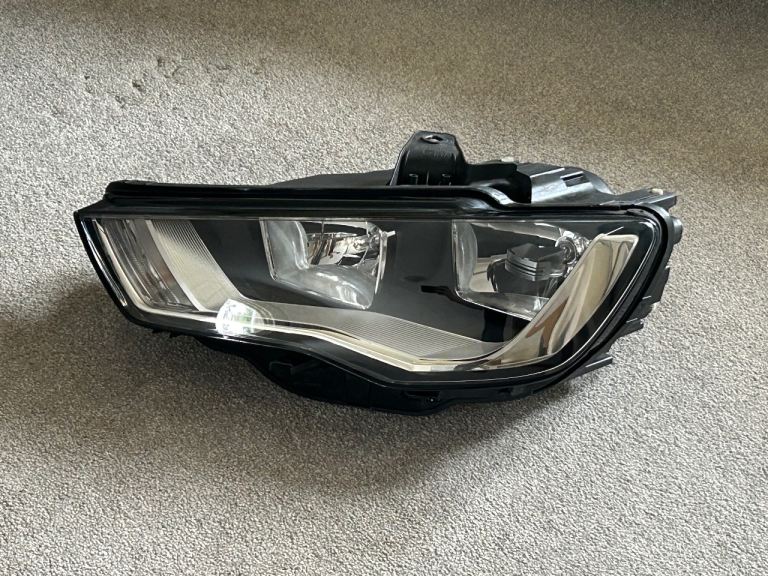 Genuine Audi A3 8V Passenger Side Headlight 2013-2016 