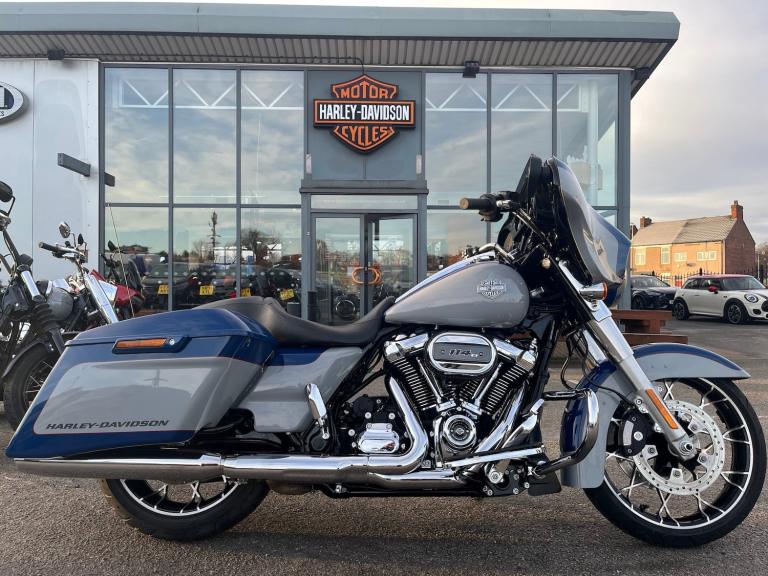2024 Harley-Davidson TOURING STREET GLIDE FLHXS Vivid Black (23MY) Custom Cruiser PETROL Manual
