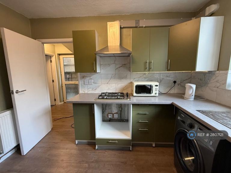 1 bedroom in Penrith Road, New Malden, KT3 (#2807121)