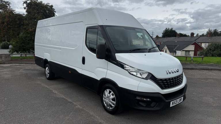2021 Iveco Daily 2.3 Van 3000 WB PANEL VAN DIESEL Automatic