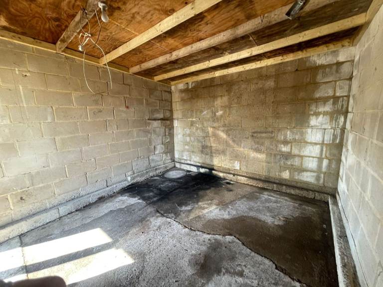 12x12 ft Storage Unit available to rent.