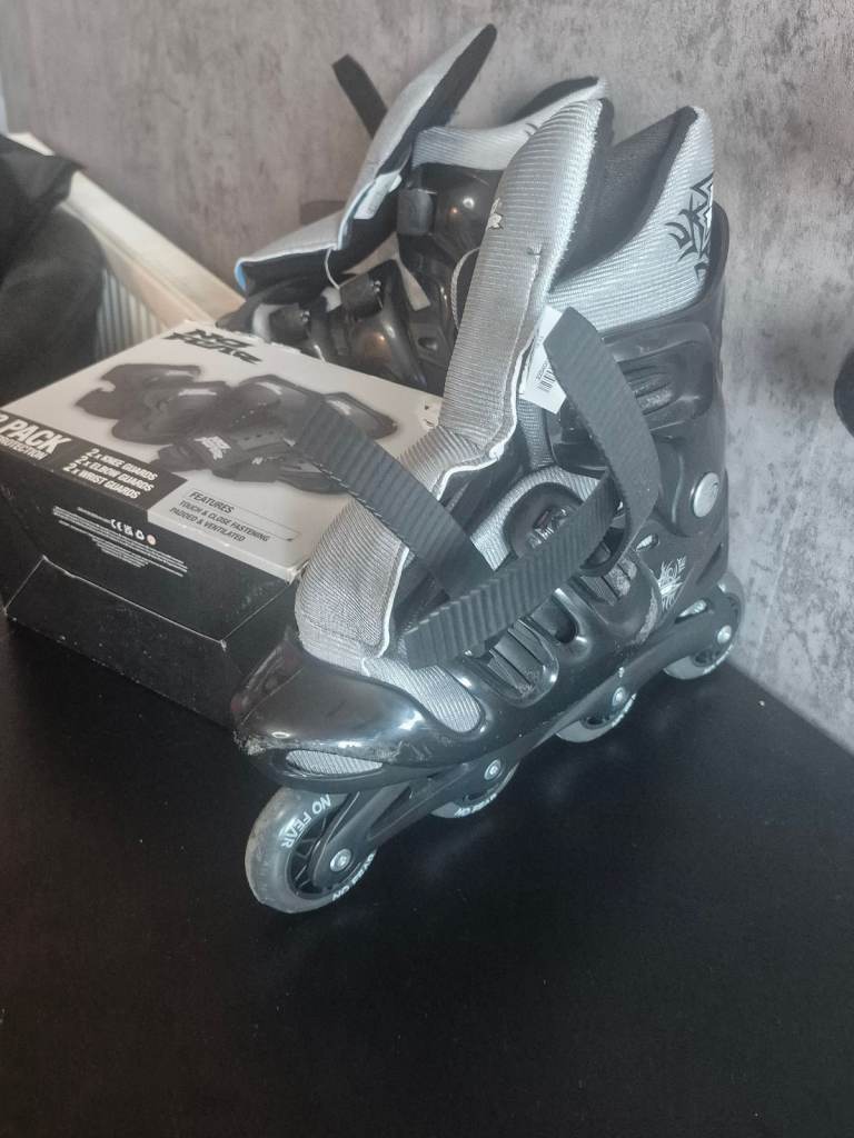 Roller skate
