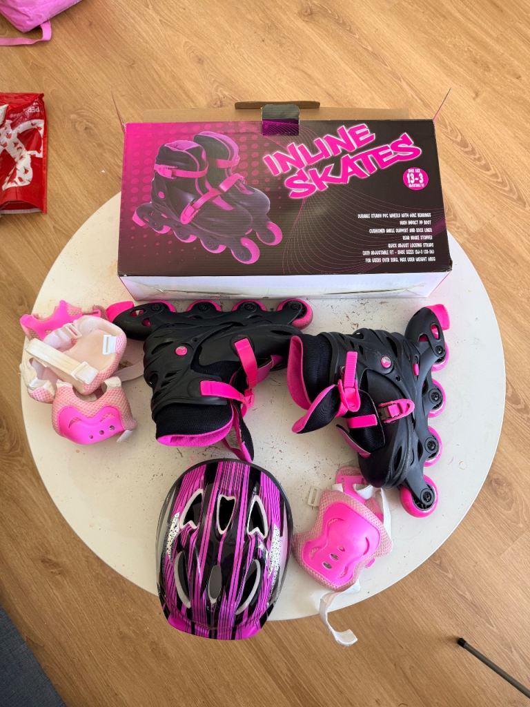 Full Pink & Black Inline Skating Gear Set – Kids Size 13-3 (Adjustable) – Helmet + Pads Included!
