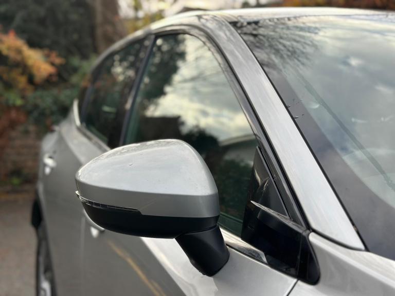 2022 Nissan Qashqai 1.3 DIG-T MHEV Acenta Premium XTRON Euro 6 (s/s) 5dr HATCHBACK Petrol/Electri...