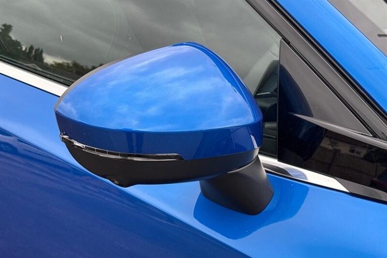 2025 Nissan Qashqai 1.3 DIG-T MH 158 N-CONNECTA [GLASS RF] 5DR XTRONIC Hatchback Petrol Automatic