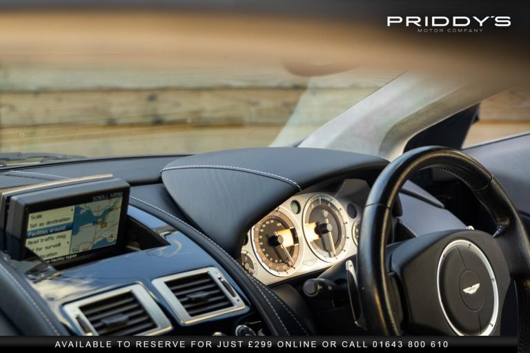 ASTON MARTIN DB9 5.9 - 13 Stamp service portfolio - Future classic by Aston