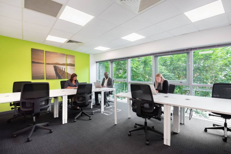 Birmingham - WS11 0EL \ Find Office Space with 5 Desks
