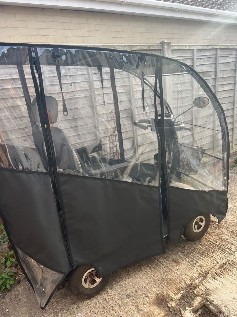 Invacare Comet Mobility Scooter with Canopy – Good Condition