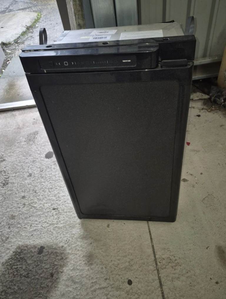 Thetford n4100 3 way fridge