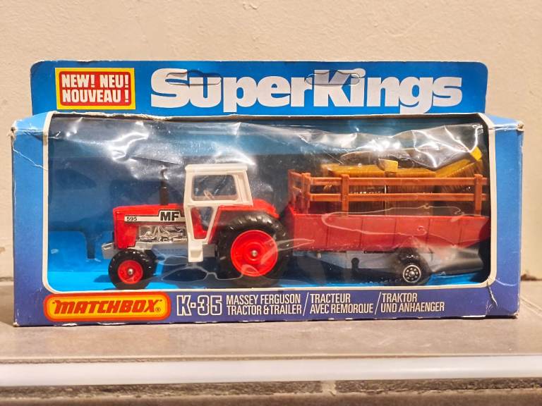 Matchbox SuperKings K-35 Massey Ferguson (1978) - tractor and trailer in box